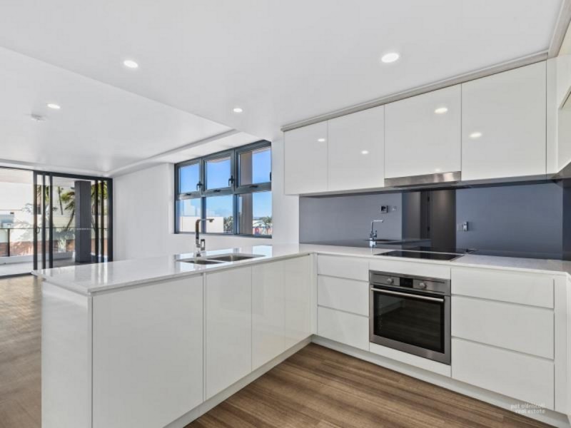 302/58 Victoria Parade, Rockhampton City QLD 4700